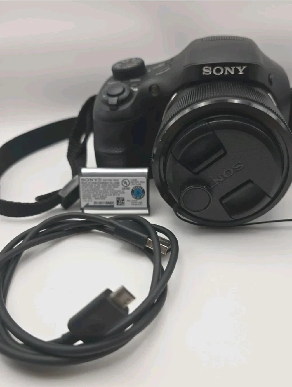 Sony Cyber-shot DSC-HX300 20.4MP Digital Camera 50X Optical Zoom - Black